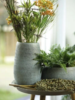 Plantenschaal Ryan - D28 X H13cm - Shiny Blue 7 Plantenschaal Ryan - D28 X H13cm - Shiny Blue -Woondecoratie Winkel bowl ryan shiny blue keramiek d28 h13 schaal 7 13