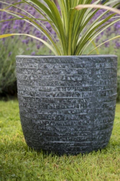 Bloempot Utah Egg - D27 X H26cm - Donkergrijs -Woondecoratie Winkel utah egg pot graphite d27h26 bloempot 7 8