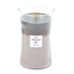 Woodwick Trilogy Cozy Cabin Large Candle - Geurkaars -Woondecoratie Winkel woodwick trilogy cozy cabin xl geurskaars 2 1